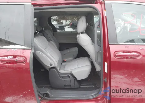 2022 Toyota Sienna Le from USA, damaged, VIN 5TDBRKEC7NS086151